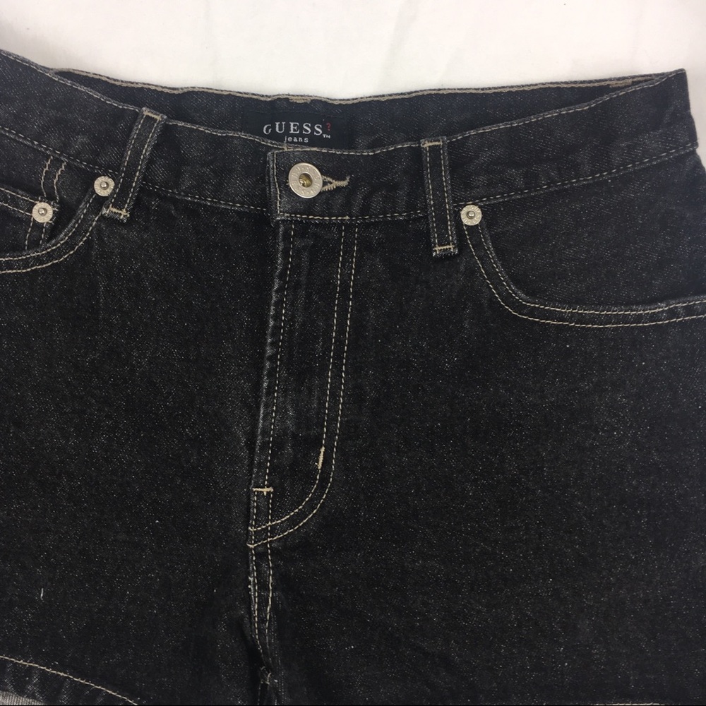 Guess Shorts - Picture 2 of 7